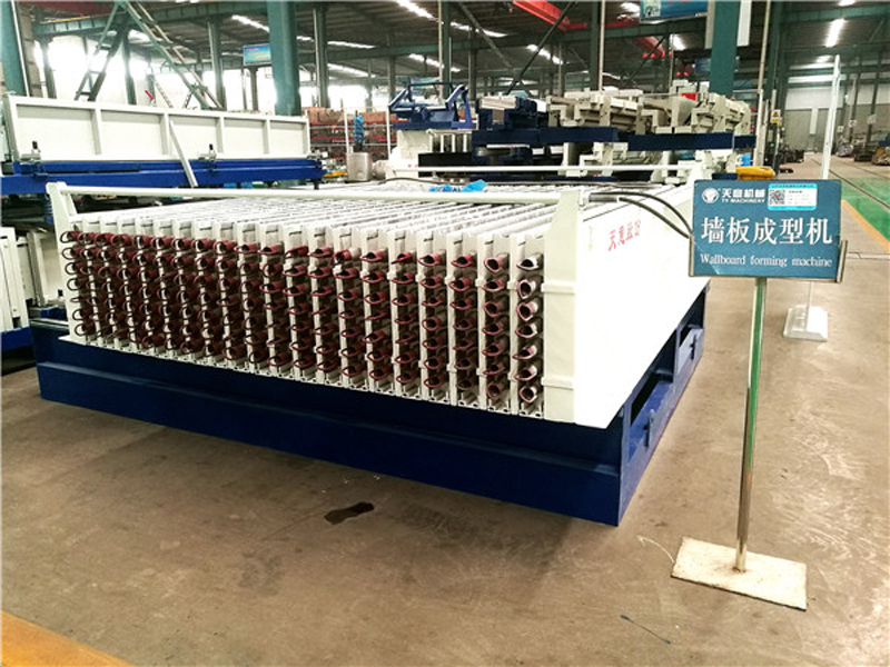 全自動墻板機(jī)產(chǎn)量高，一機(jī)多用